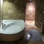 אורחן Coco Cave