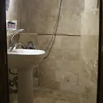 אורחן Coco Cave 2*
